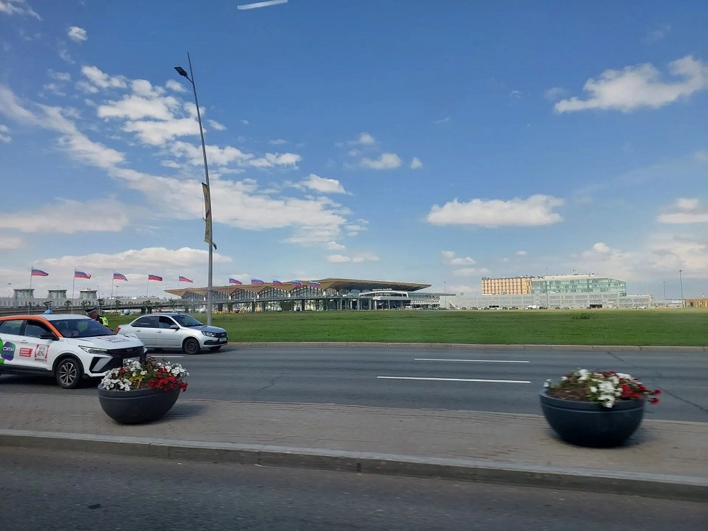 Флаги России на улицах города